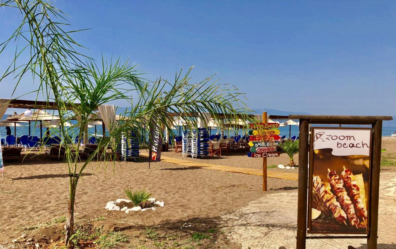 Zoom Beach Hotel Kandia Exteriör bild